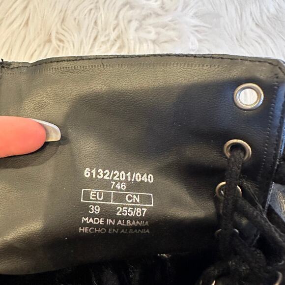 ZARA Genuine Leather Ankle Combat Boots Faux Pearl Lace-Up Flat Boots, Black - Picture 15 of 16